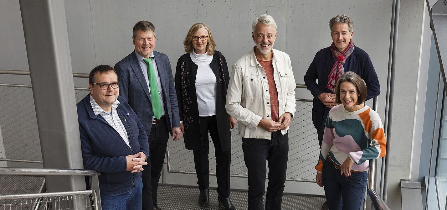 Der ADFC-Bundesvorstand: Christoph Schmidt, Dr. Joachim Lohse, Amelie Döres, Frank Masurat, Christian Tänzler und Sarah Holczer (v.l.n.r.). Es fehlen Cathrin Cailliau und Reinhard Buschmann-Carl.